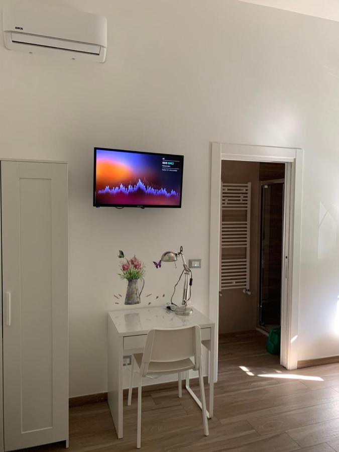 B&B Piano Romano -Con Parcheggio Privato Gratuito- Foggia Exterior foto